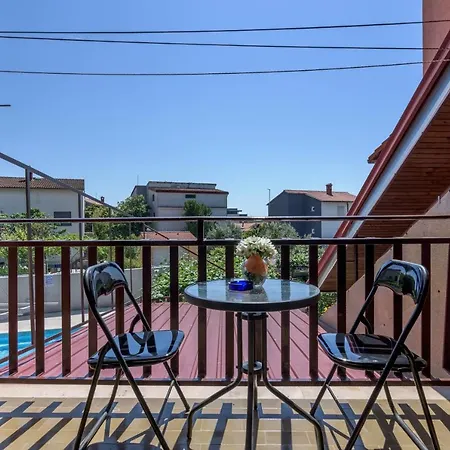 16053a Apartment Pula